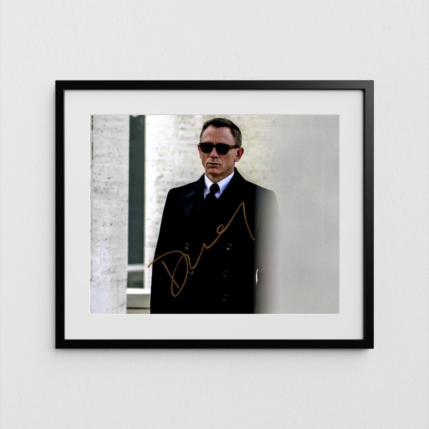 Daniel Craig Autograph James Bond Signed Poster Authentic Signature with COA