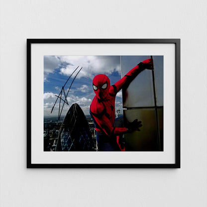 Tom Holland Autograph Spider-Man Signed 8x10 Photo Signature with COA