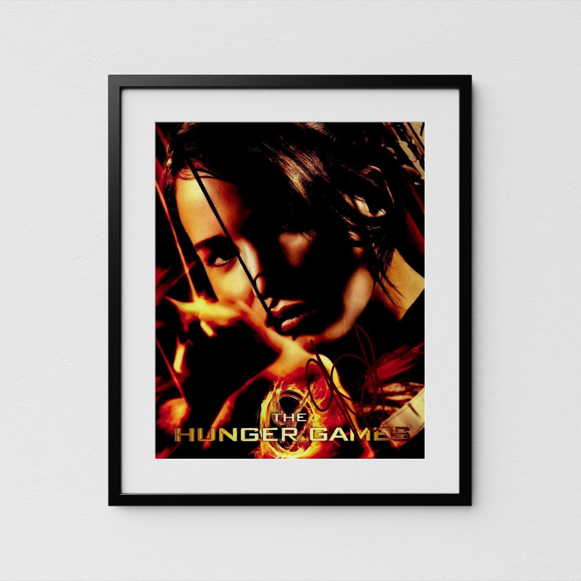 Jennifer Lawrence Autograph Hunger Games Signed 8x10&quot; Poster Authentic Signature with COA