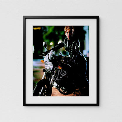 Halle Berry Autograph Catwoman Signed 8x10&quot; Poster Authentic Signature with COA